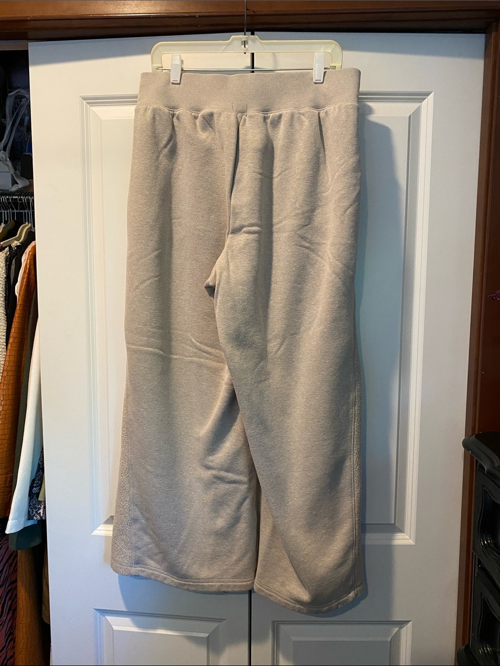 Aerie Apres Chill High-Rise Wide-Leg Lounge Trousers in Taupe/Cream Size L Short - Picture 14 of 14